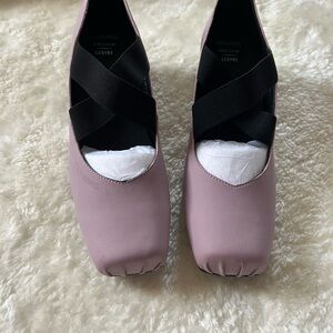 Elegant Mauve Ballet Flats